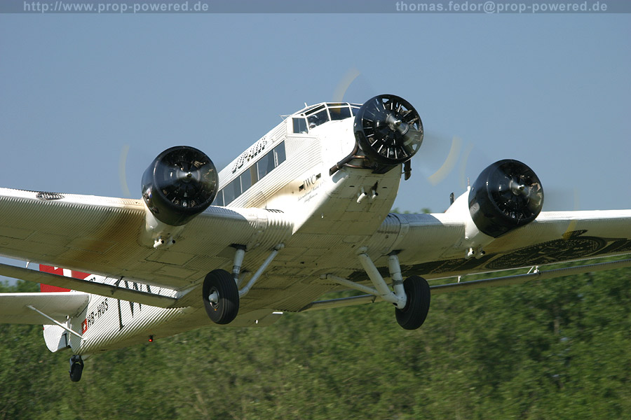 Ju-52